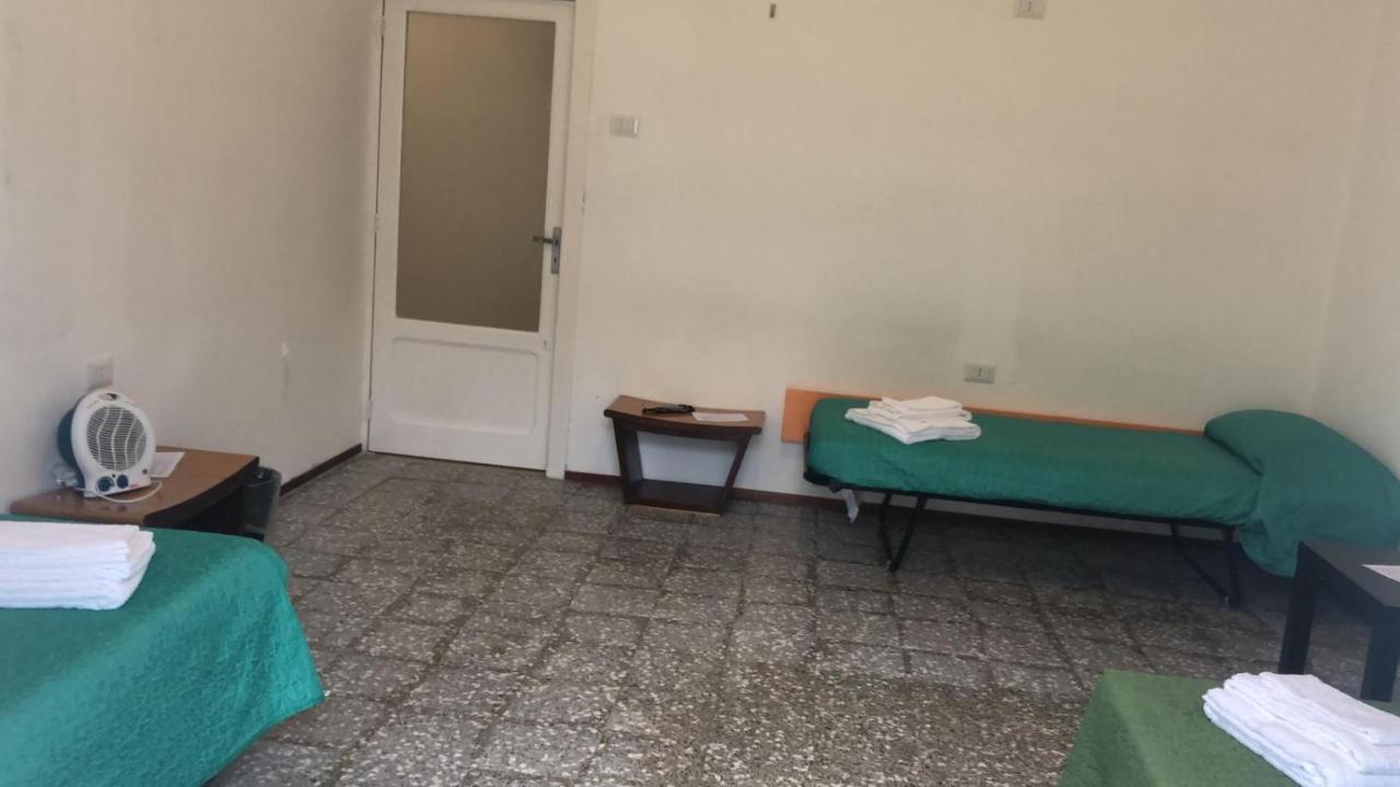 Castellaneta Short Term -Low Cost Kültér fotó