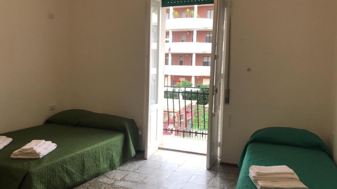 Castellaneta Short Term -Low Cost Kültér fotó